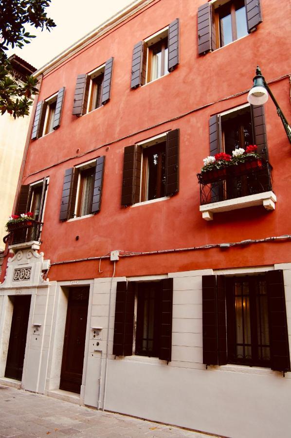 Ca' Del Pittor Apartments - Tiziano Venedig Exterior foto